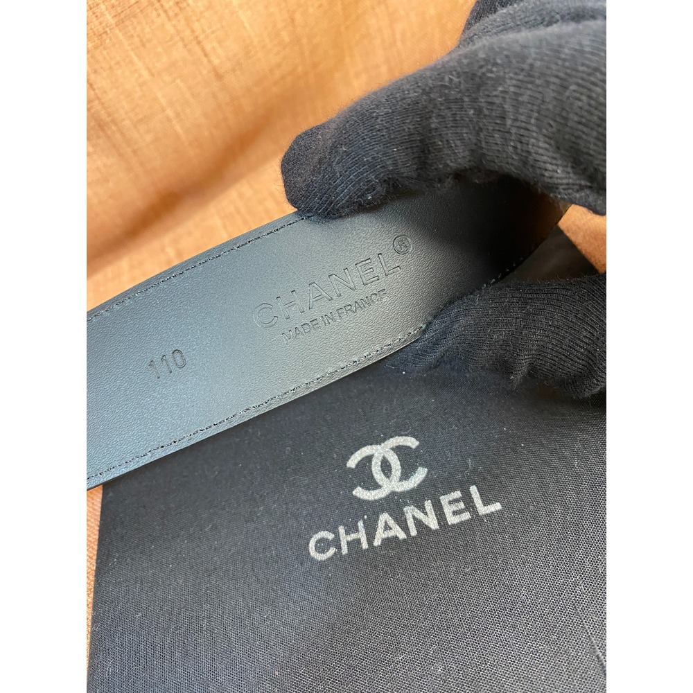 CHANEL KAPİTONE DİKİŞLİ KEMER