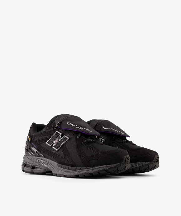 New Balance 1906R Cordura Pocket Black