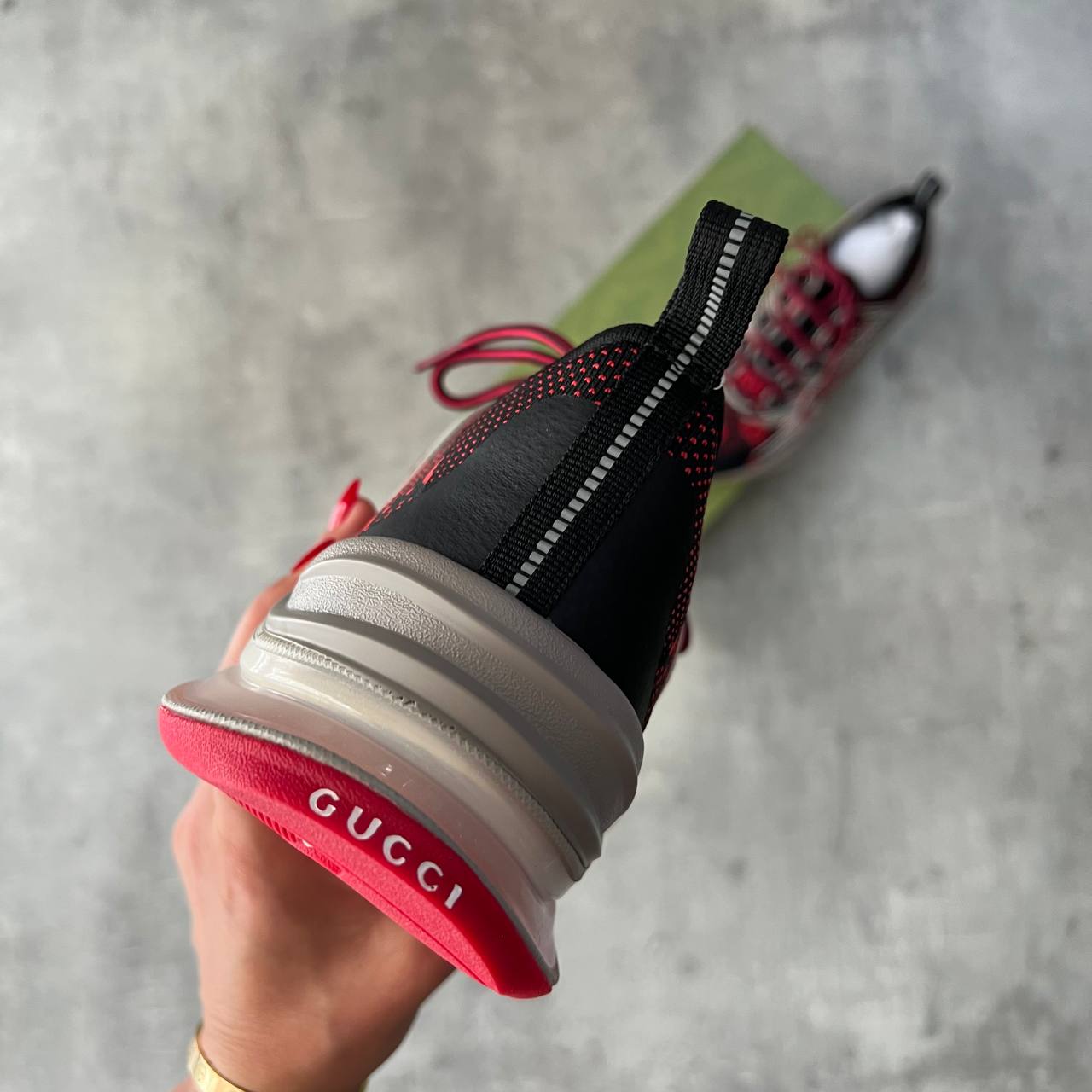 Gucci Erkek. Sneaker