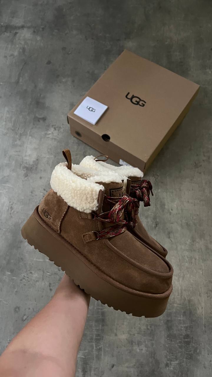 UGG FW23 Funkarra Boot In Leather Kadın