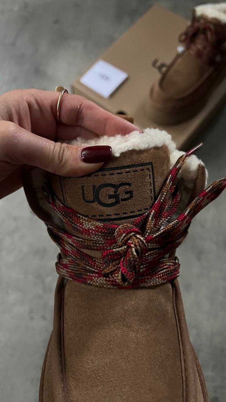 UGG FW23 Funkarra Boot In Leather Kadın