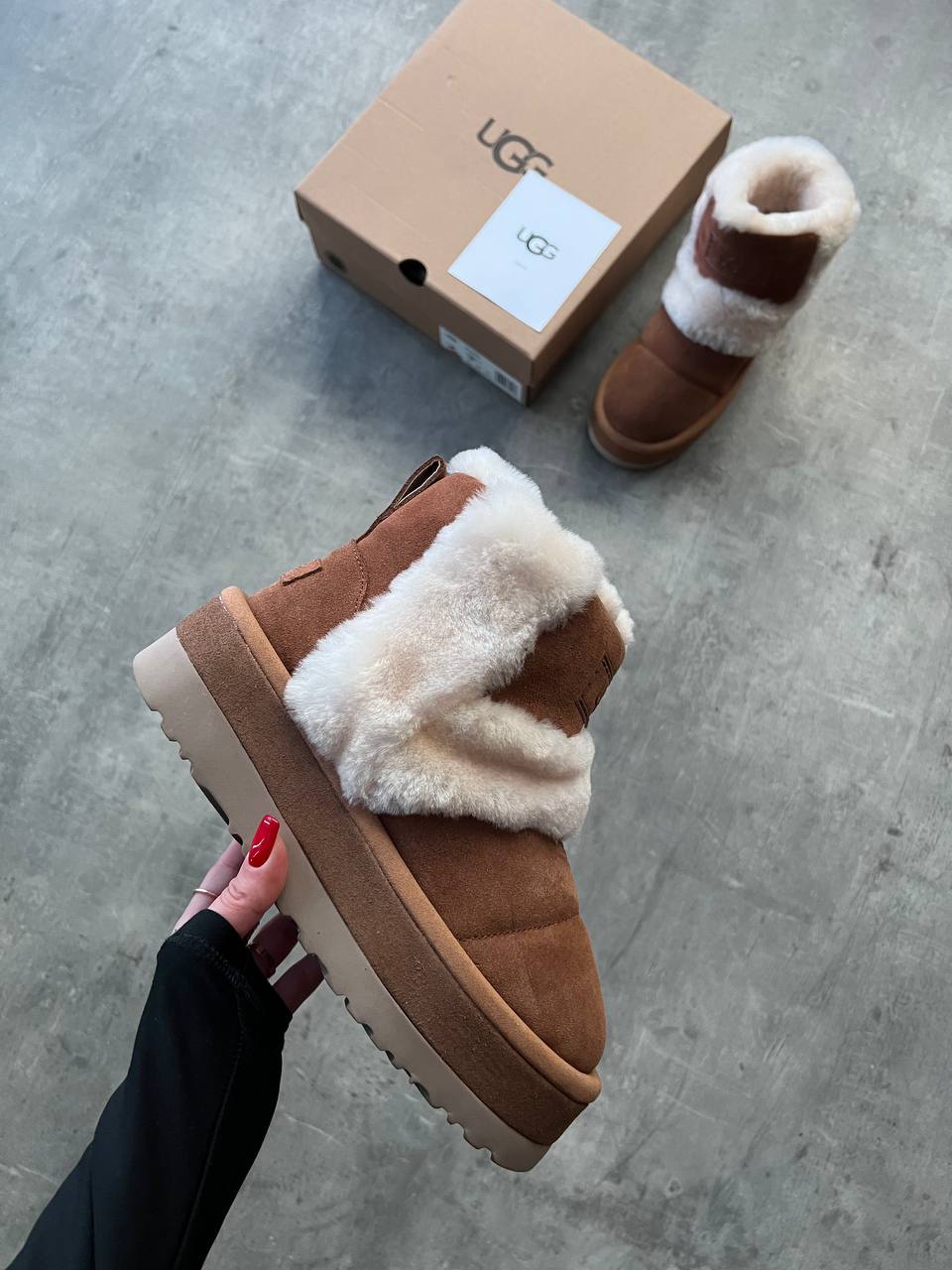 UGG Classic Cloudpeak Boot Brown