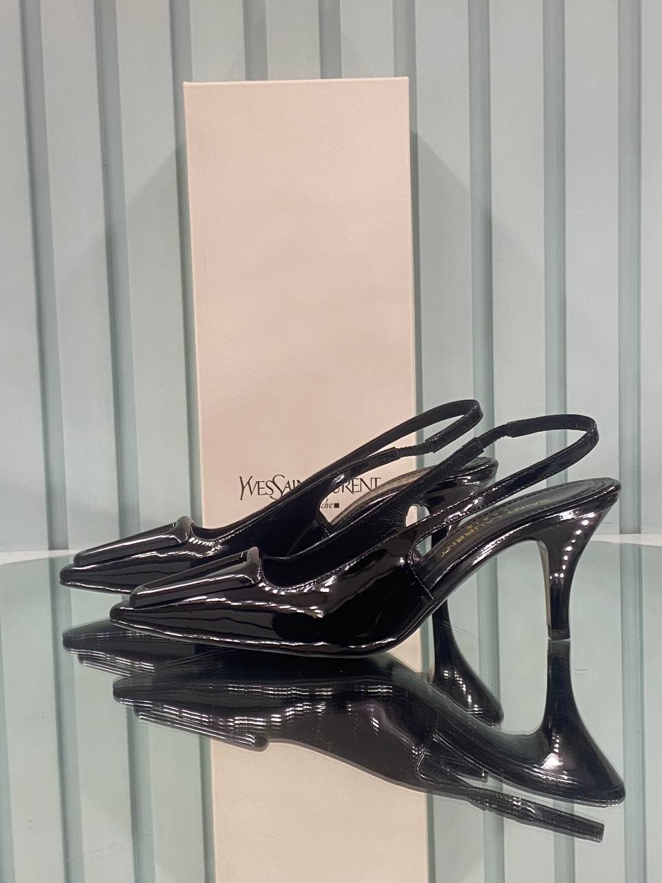 Yves Saint Laurent YSL Avenue Slingback Topuklu Ayakkabı