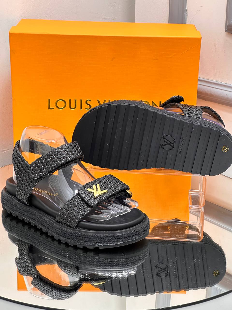 Louis Vuitton LV Women