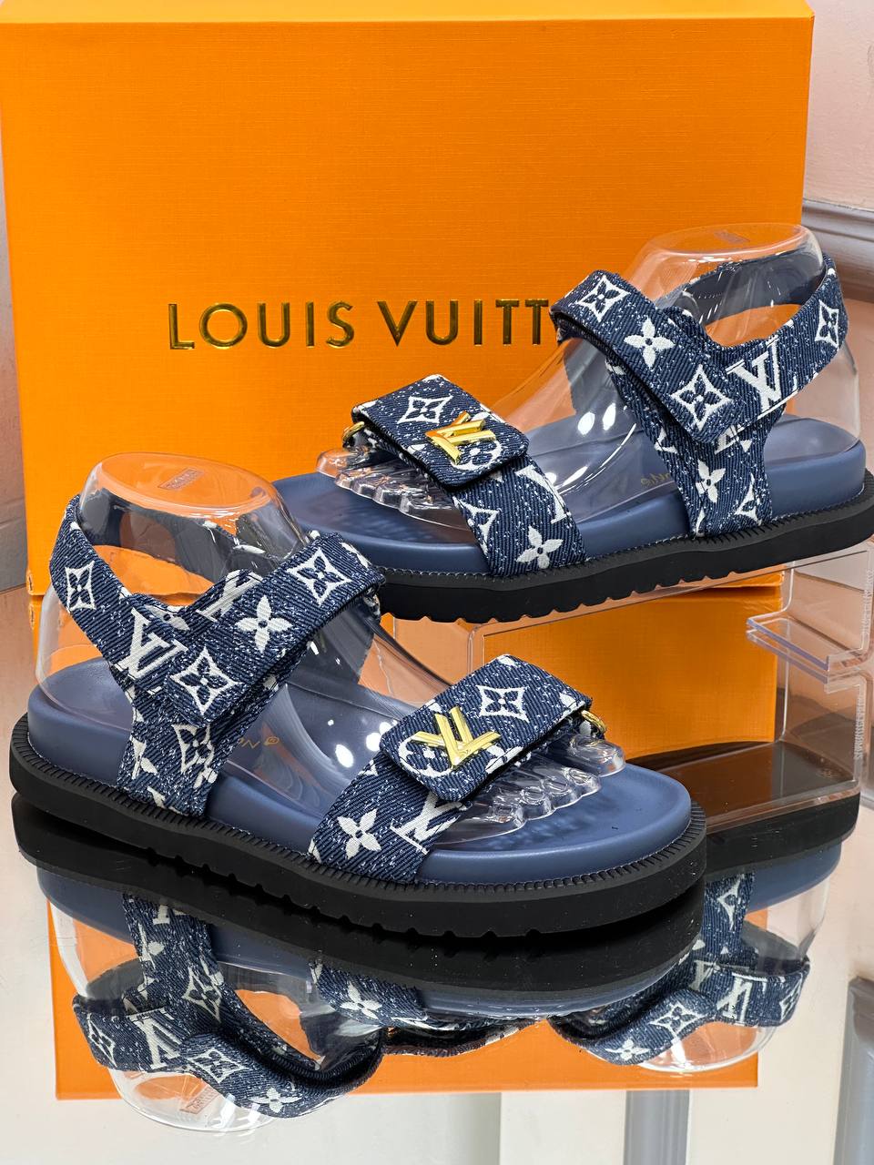 Louis Vuitton LV Women