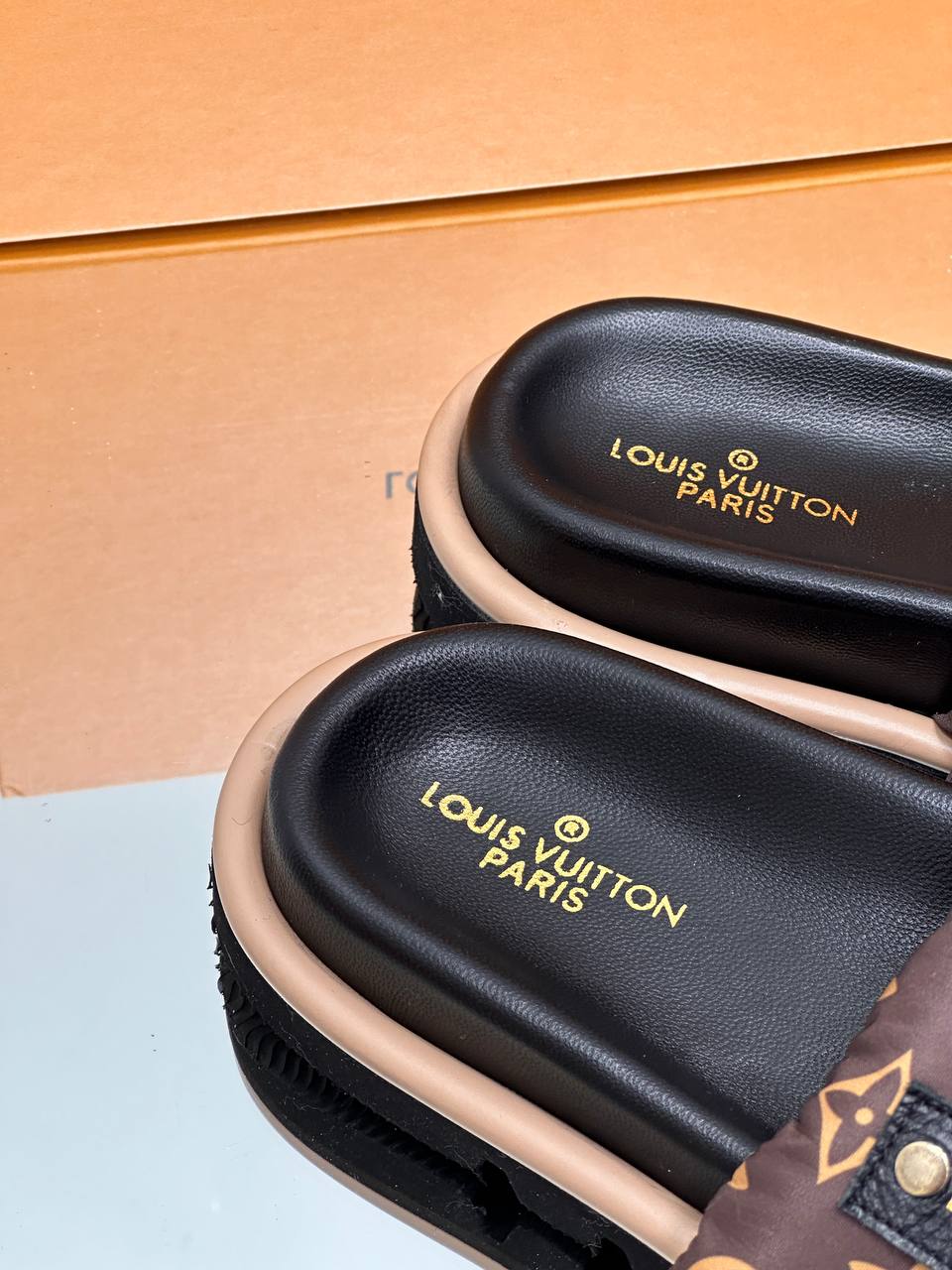 Louis Vuitton LV Women