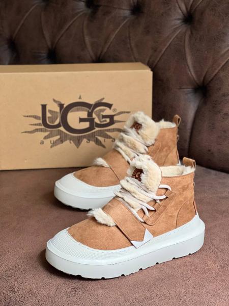 UGG Women