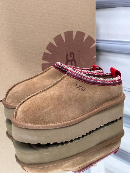 UGG Women