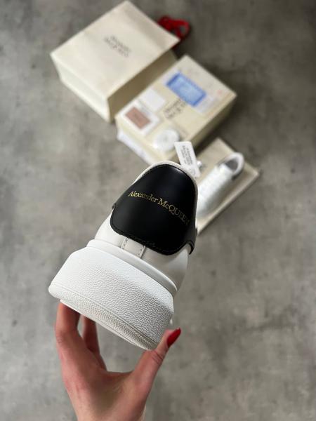 Alexander Mcqueen Unisex Sneaker