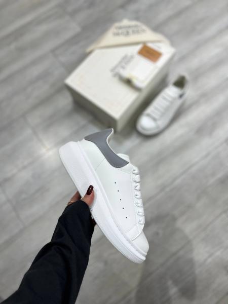 Alexander Mcqueen Unisex Sneaker