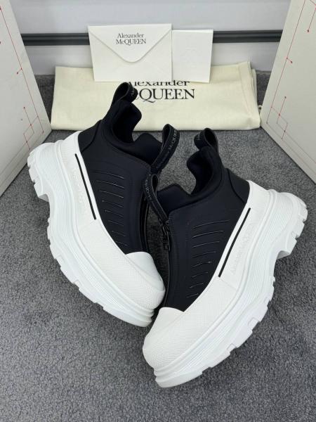 Alexander Mcqueen Bot