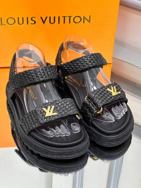 Louis Vuitton LV Women