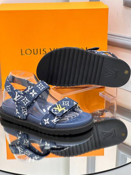 Louis Vuitton LV Women