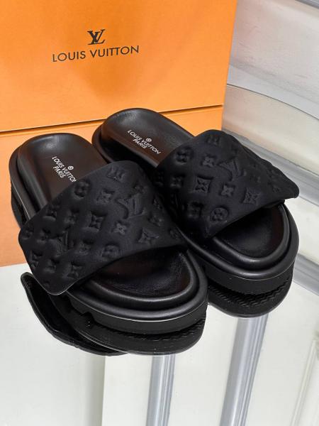 Louis Vuitton LV Women