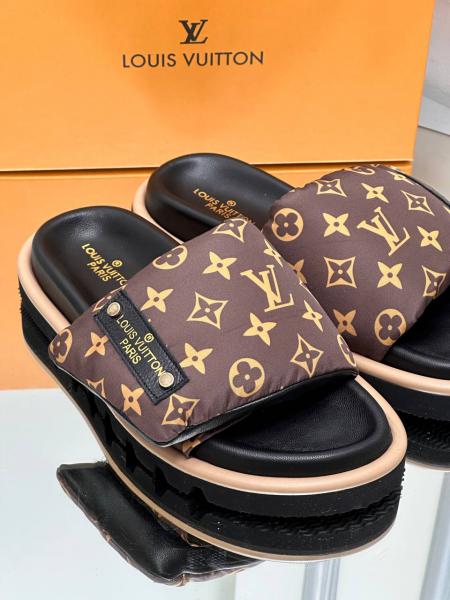 Louis Vuitton LV Women